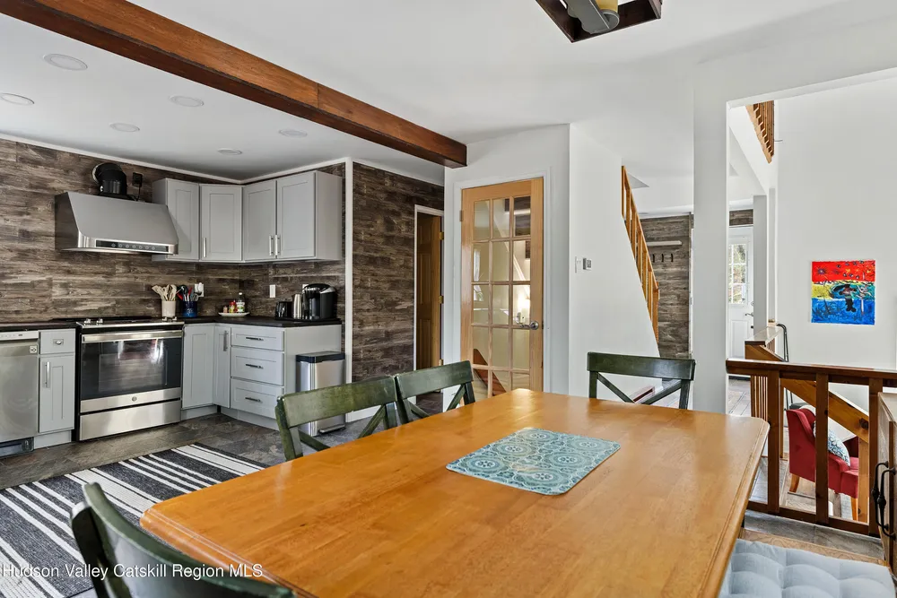 150 Vining Rd, Windham, NY 12496