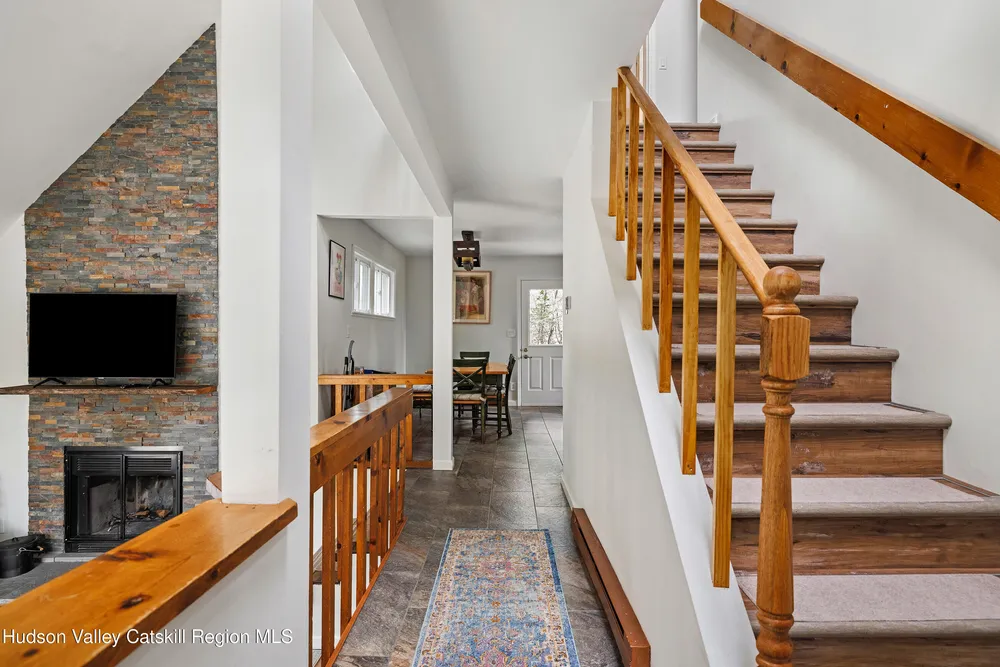 150 Vining Rd, Windham, NY 12496