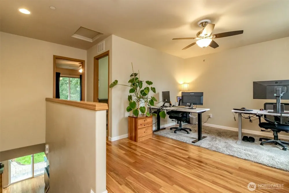 21648 SE 297th Terrace, Kent, WA 98042