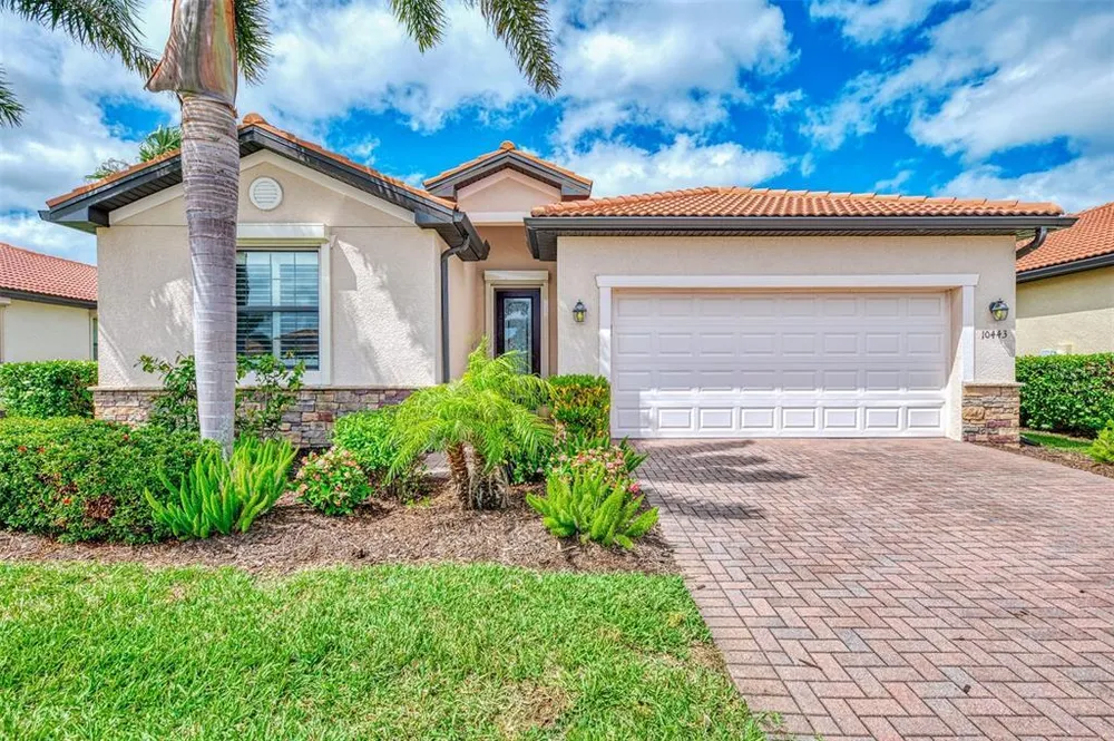 10443 Medjool Dr, Venice, FL 34293