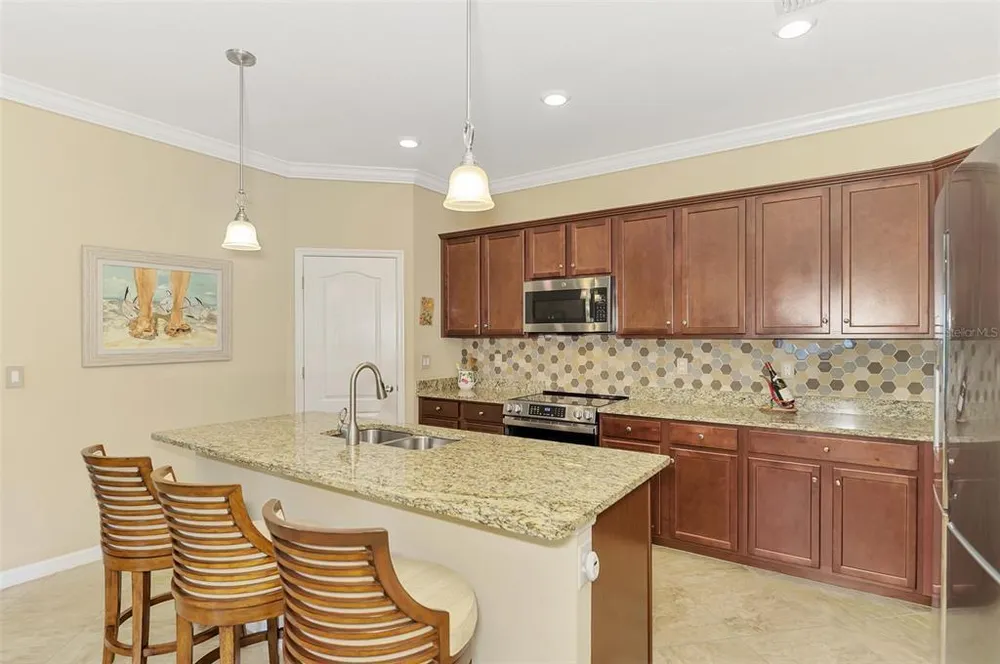 10443 Medjool Dr, Venice, FL 34293