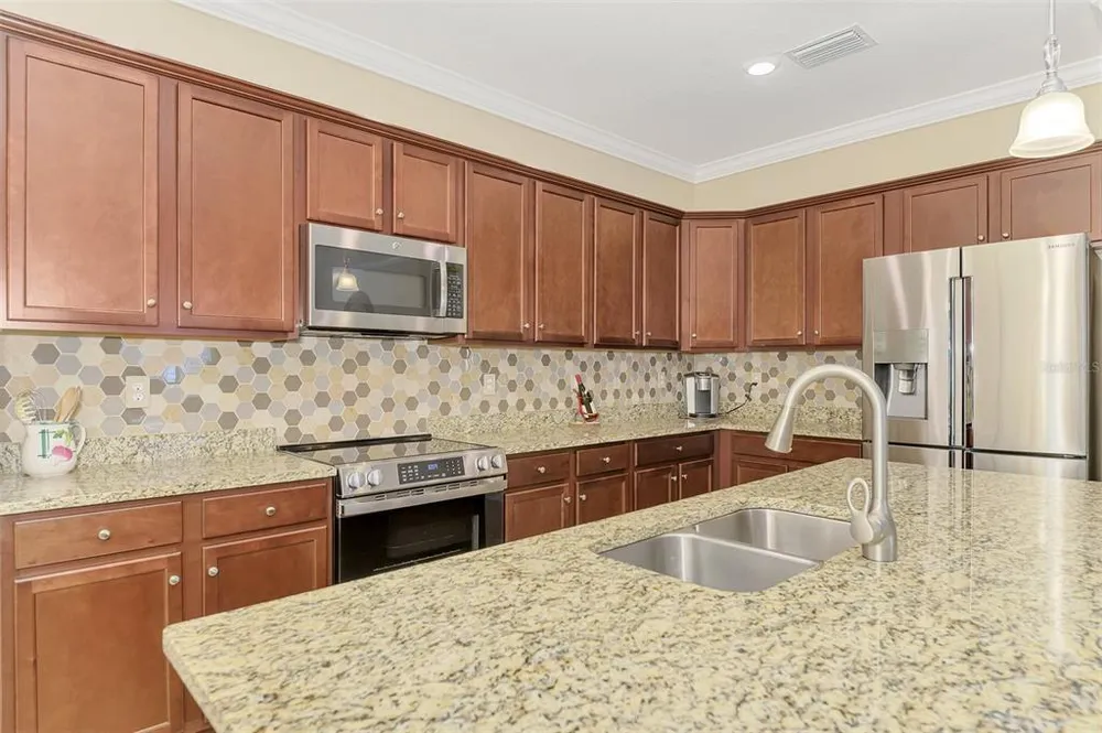 10443 Medjool Dr, Venice, FL 34293