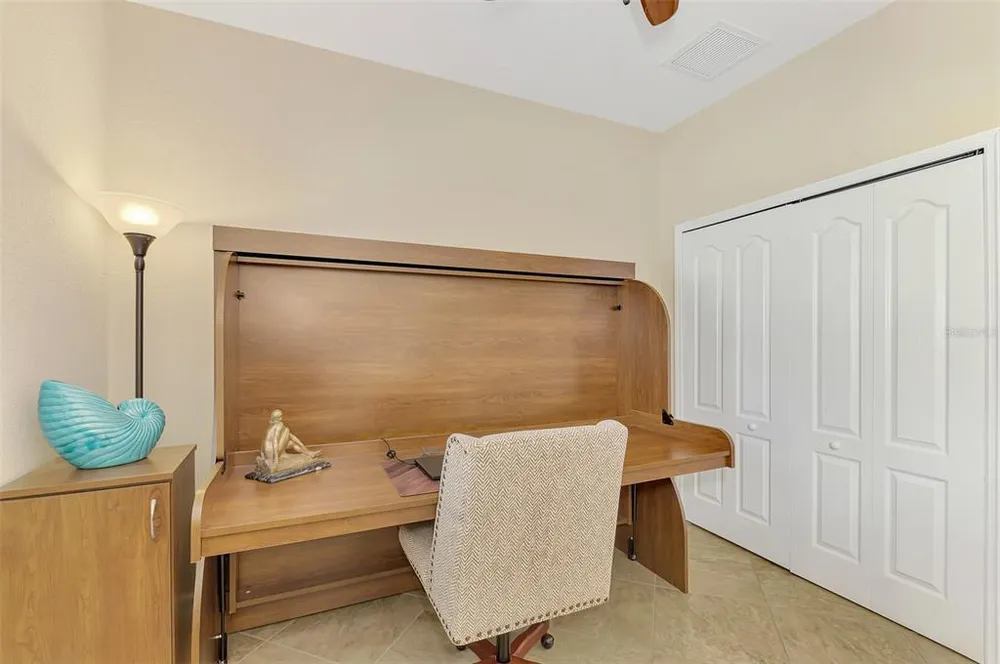 10443 Medjool Dr, Venice, FL 34293