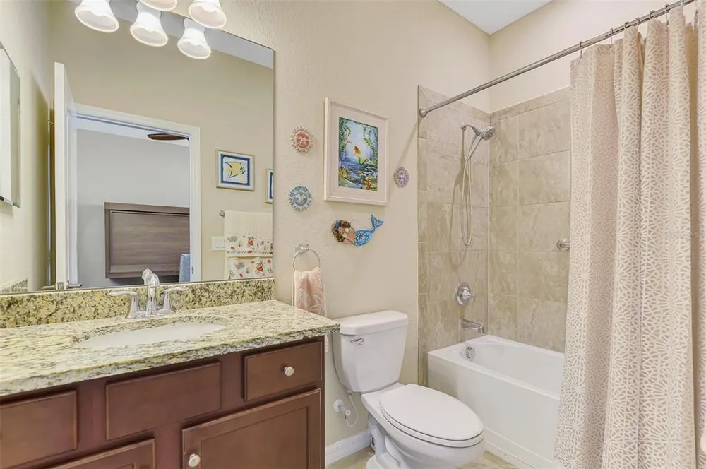 10443 Medjool Dr, Venice, FL 34293