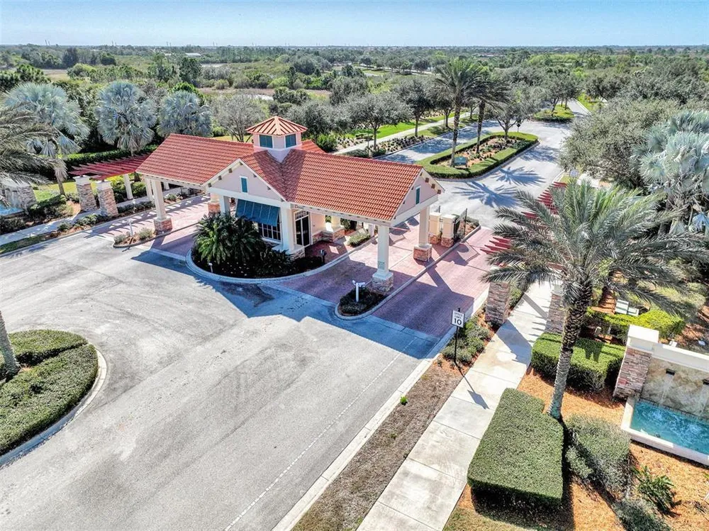 10443 Medjool Dr, Venice, FL 34293