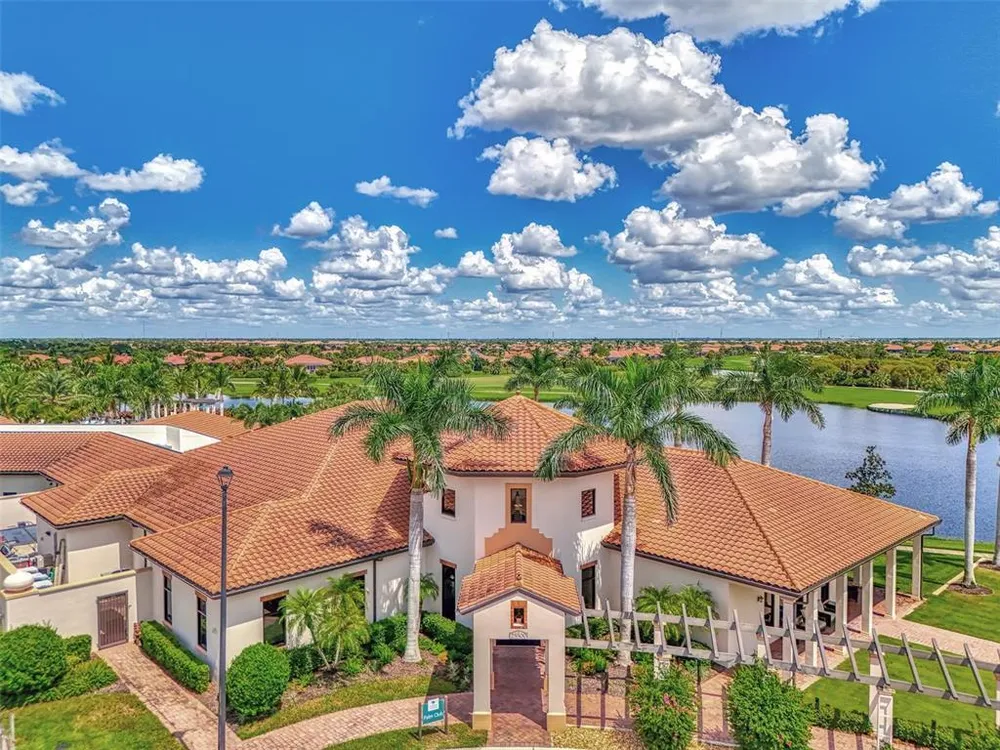 10443 Medjool Dr, Venice, FL 34293