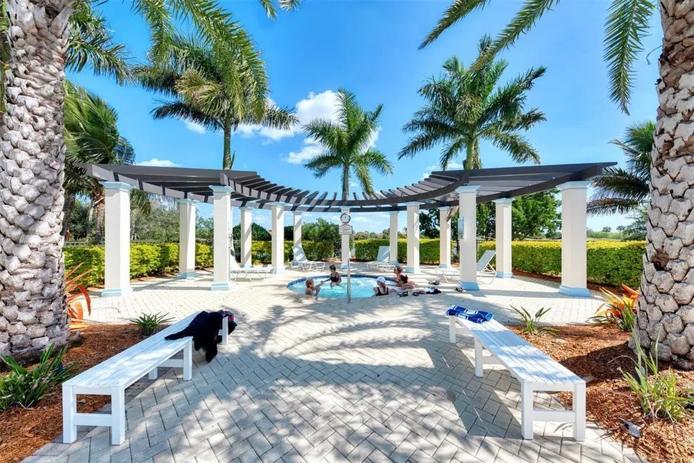 10443 Medjool Dr, Venice, FL 34293