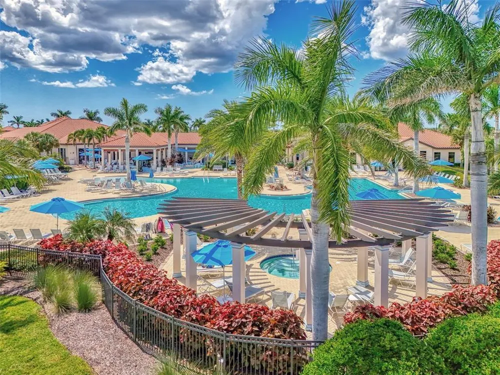 10443 Medjool Dr, Venice, FL 34293