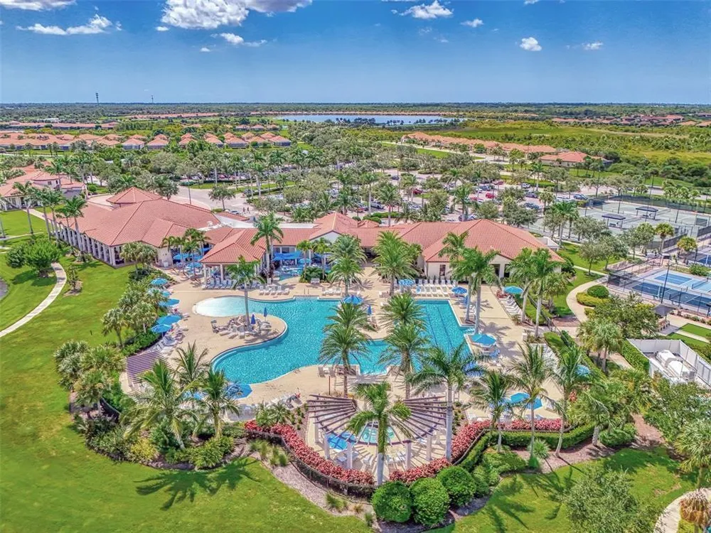 10443 Medjool Dr, Venice, FL 34293