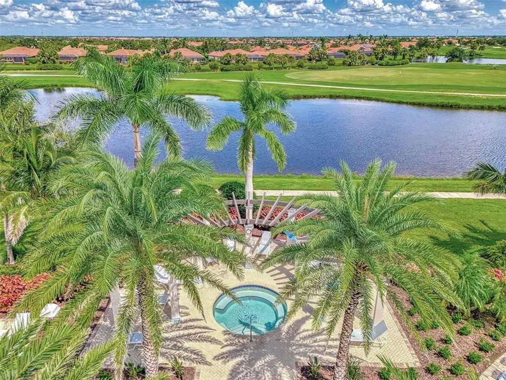 10443 Medjool Dr, Venice, FL 34293