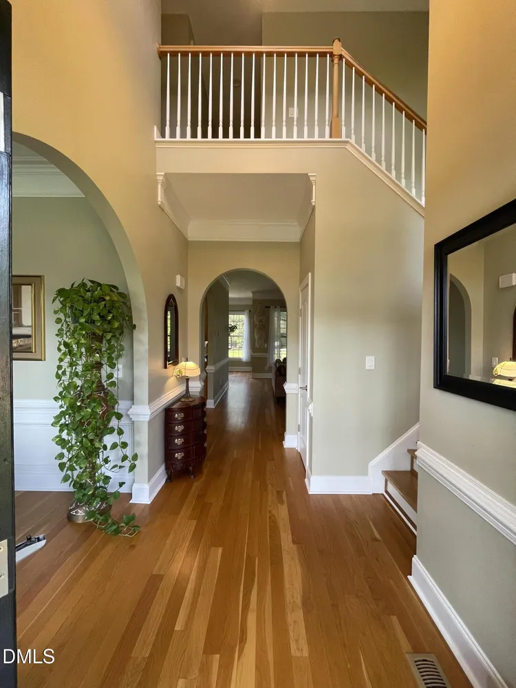 2400 Stewart St, Fuquay-Varina, NC 27526
