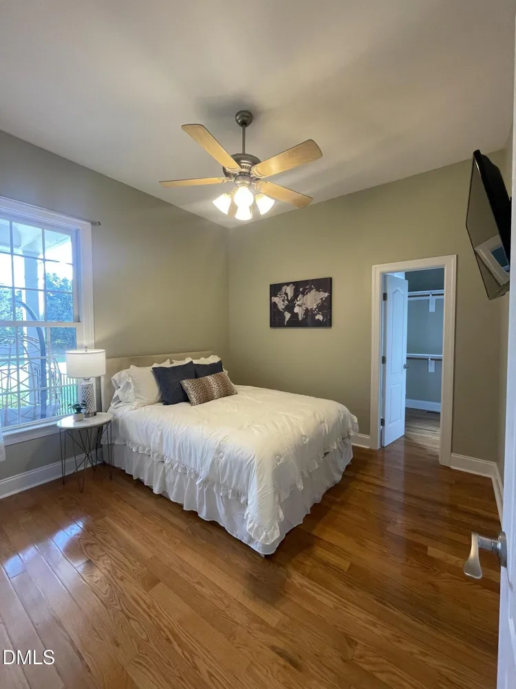 2400 Stewart St, Fuquay-Varina, NC 27526