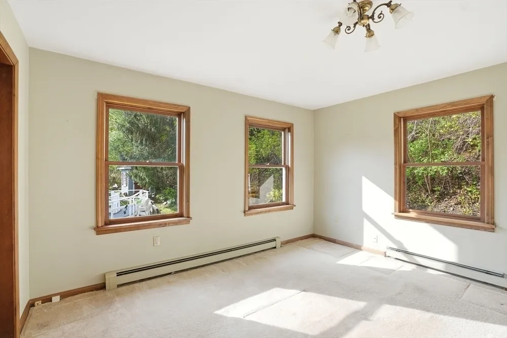 67 Wituwamat Rd, Weymouth, MA 02191