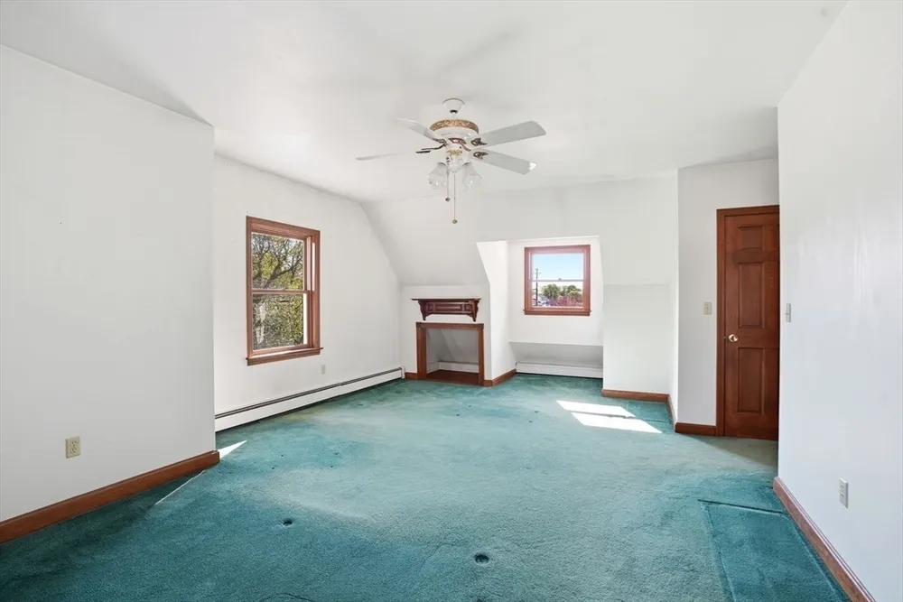 67 Wituwamat Rd, Weymouth, MA 02191
