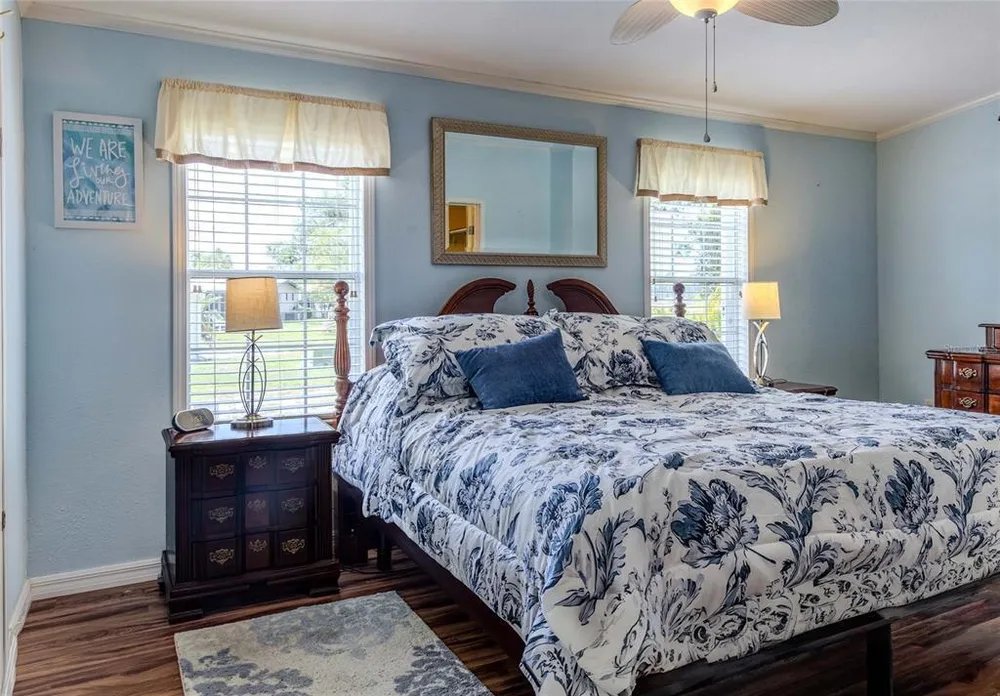 2100 Kings Hwy, Port Charlotte, FL 33980