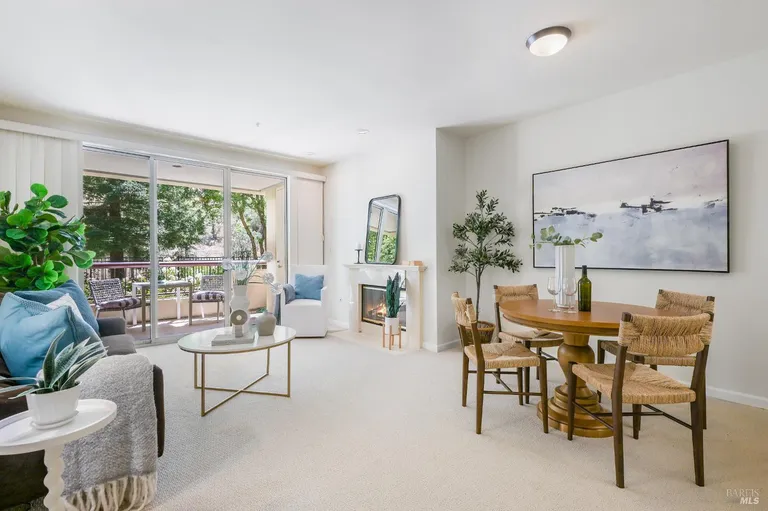 200 Deer Valley Rd, San Rafael, CA 94903
