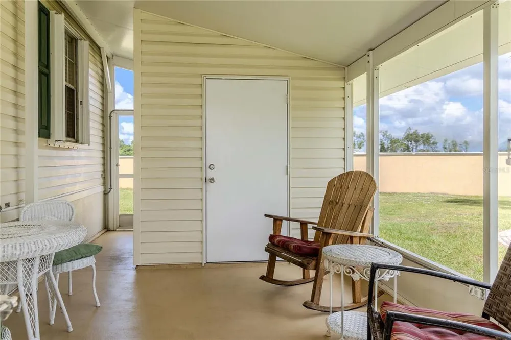 2100 Kings Hwy, Port Charlotte, FL 33980