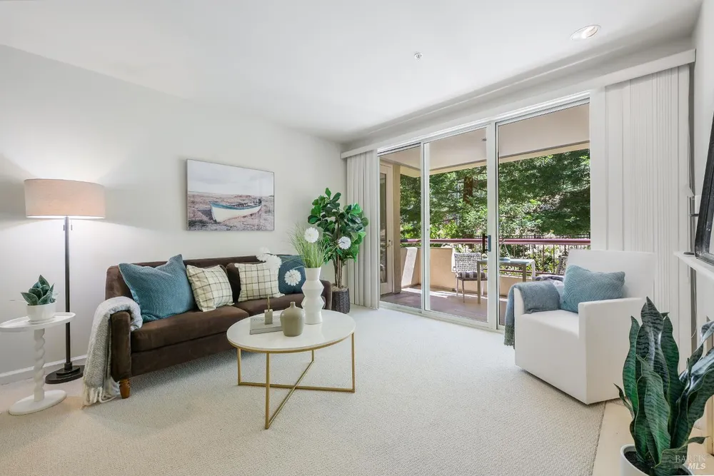 200 Deer Valley Rd, San Rafael, CA 94903