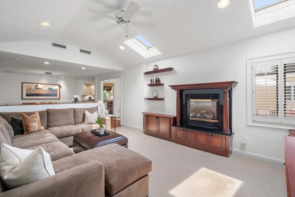 183 Old Farm Rd, Newton, MA 02459