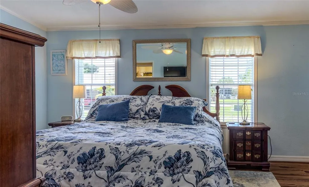 2100 Kings Hwy, Port Charlotte, FL 33980