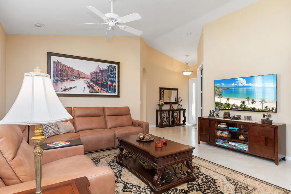 6698 Via Roma, Delray Beach, FL 33446