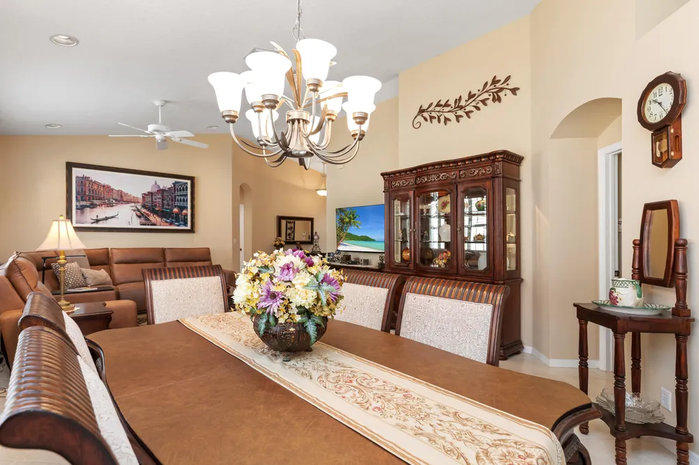 6698 Via Roma, Delray Beach, FL 33446