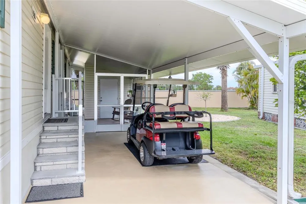 2100 Kings Hwy, Port Charlotte, FL 33980