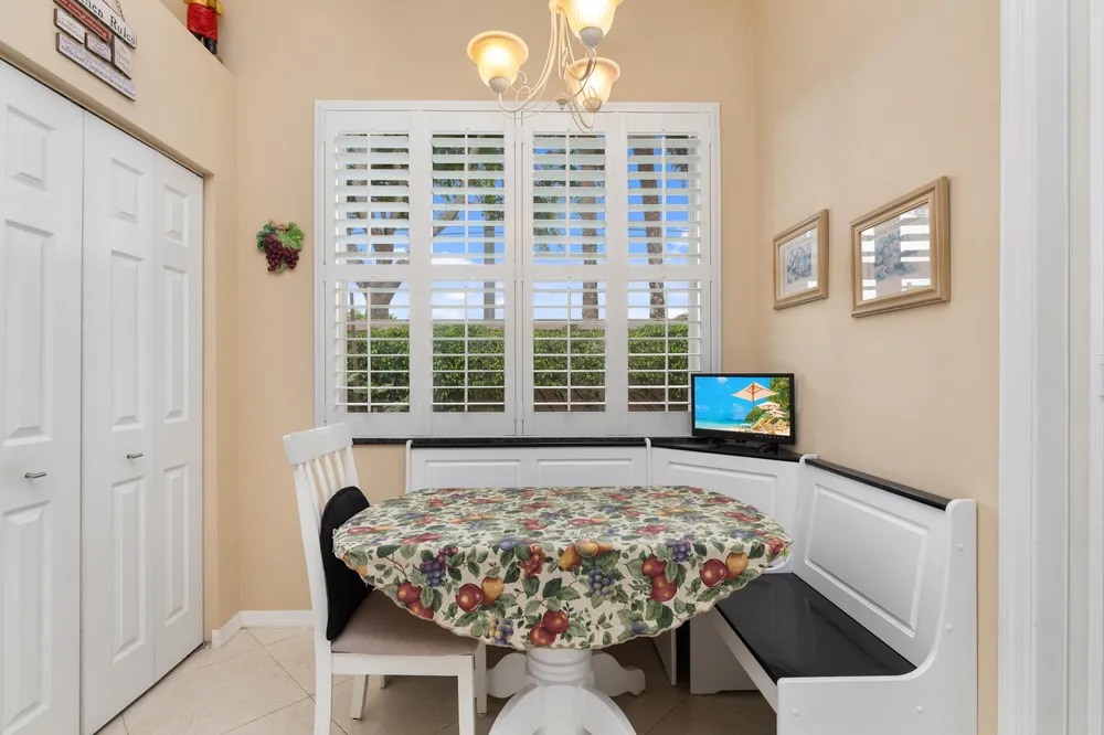6698 Via Roma, Delray Beach, FL 33446