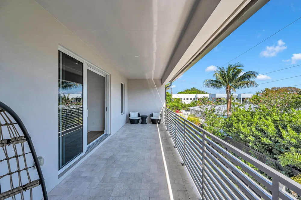 618 NE 15th Ave, Fort Lauderdale, FL 33304
