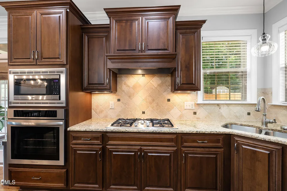 6501 Glendower Rd, Raleigh, NC 27613