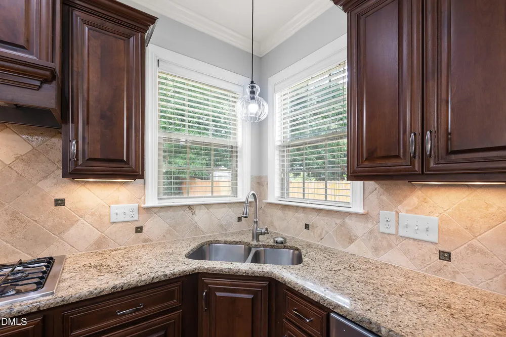 6501 Glendower Rd, Raleigh, NC 27613