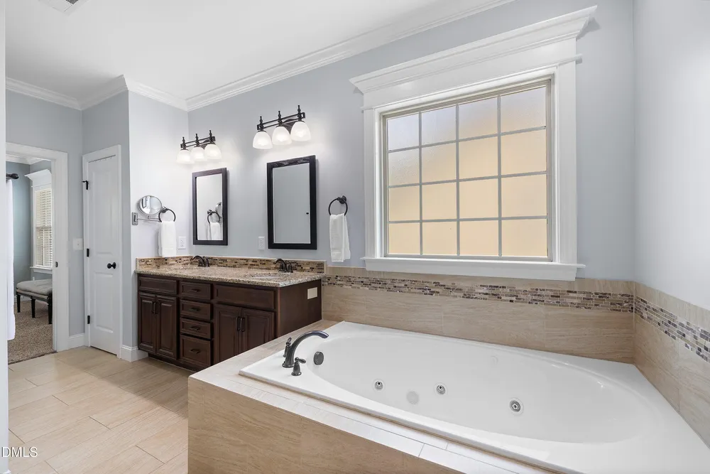 6501 Glendower Rd, Raleigh, NC 27613