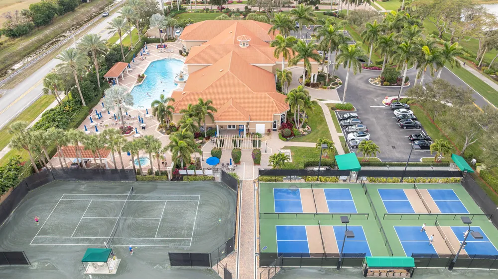 6698 Via Roma, Delray Beach, FL 33446
