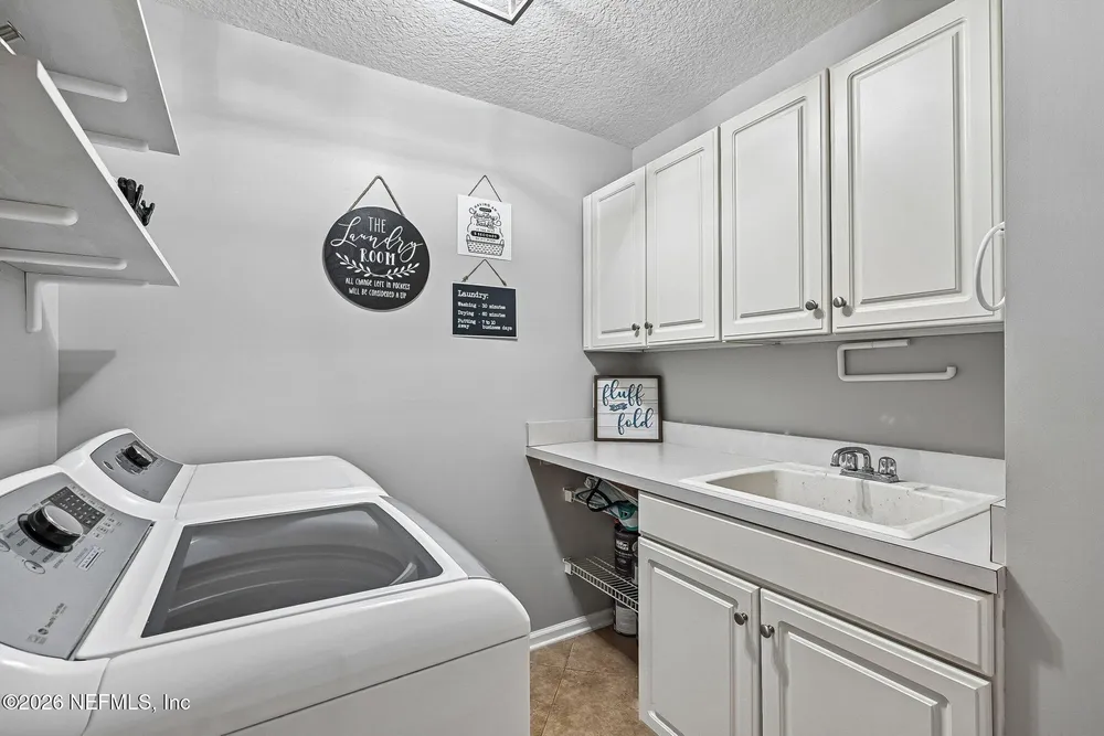 1452 Course View Dr, Fleming Island, FL 32003