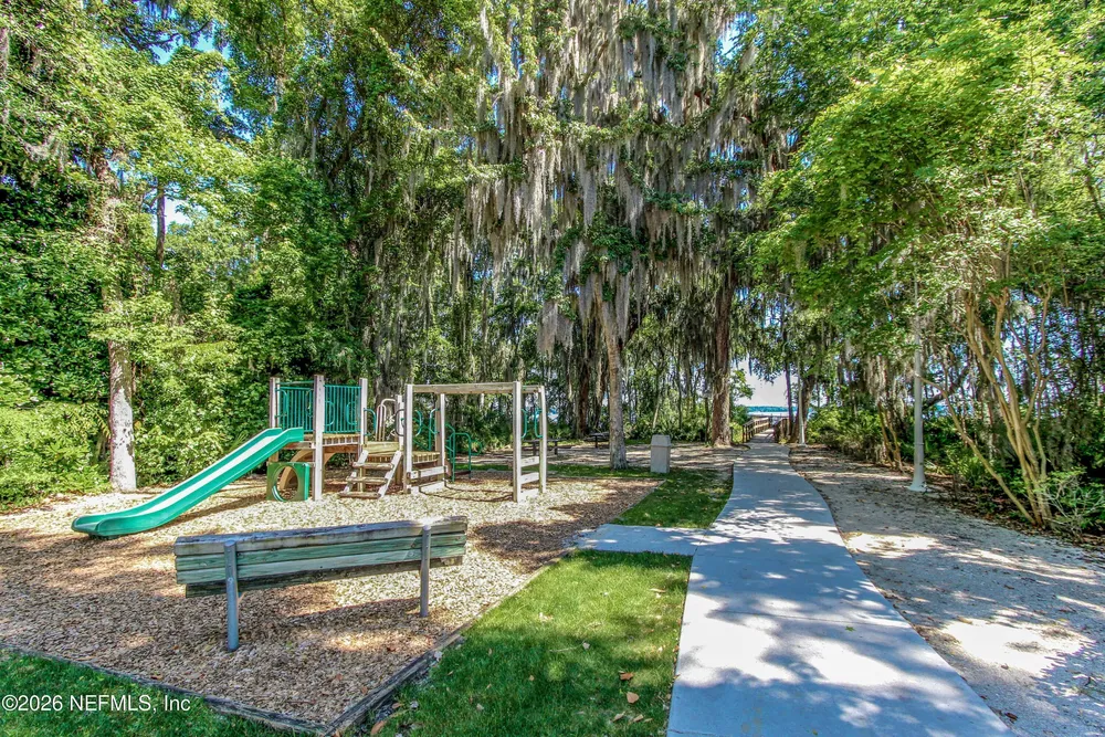 1452 Course View Dr, Fleming Island, FL 32003