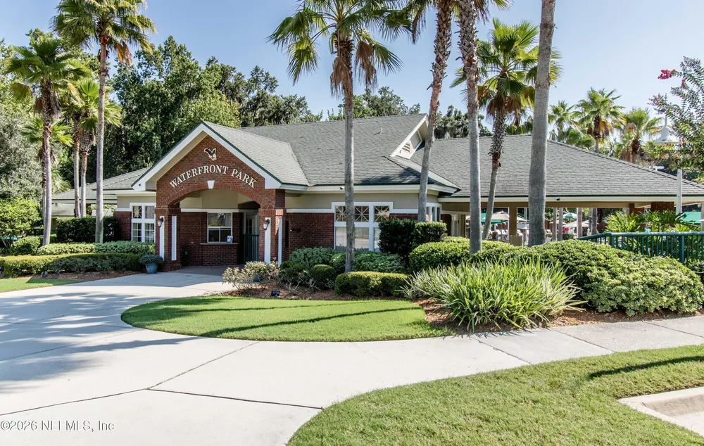 1452 Course View Dr, Fleming Island, FL 32003