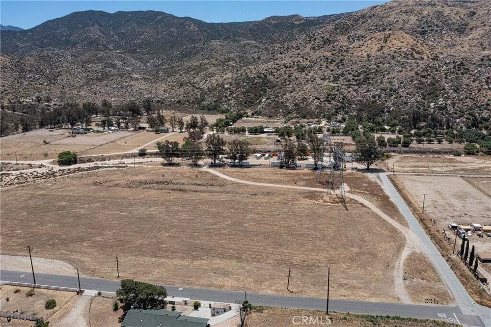 S Hathaway St, Banning, CA 92220