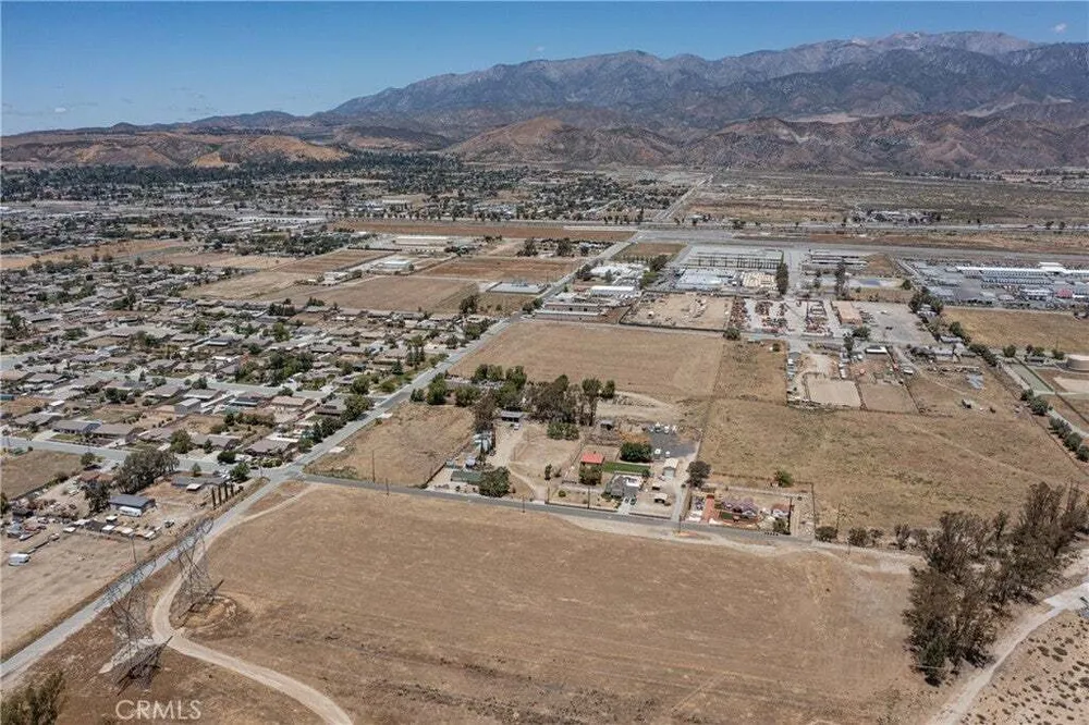 S Hathaway St, Banning, CA 92220