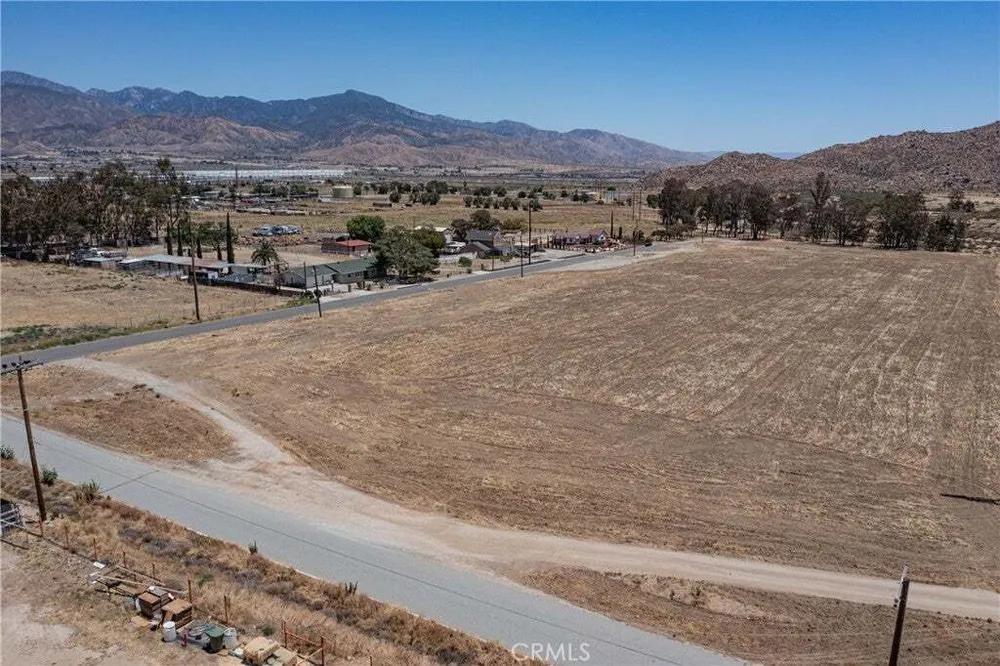 S Hathaway St, Banning, CA 92220