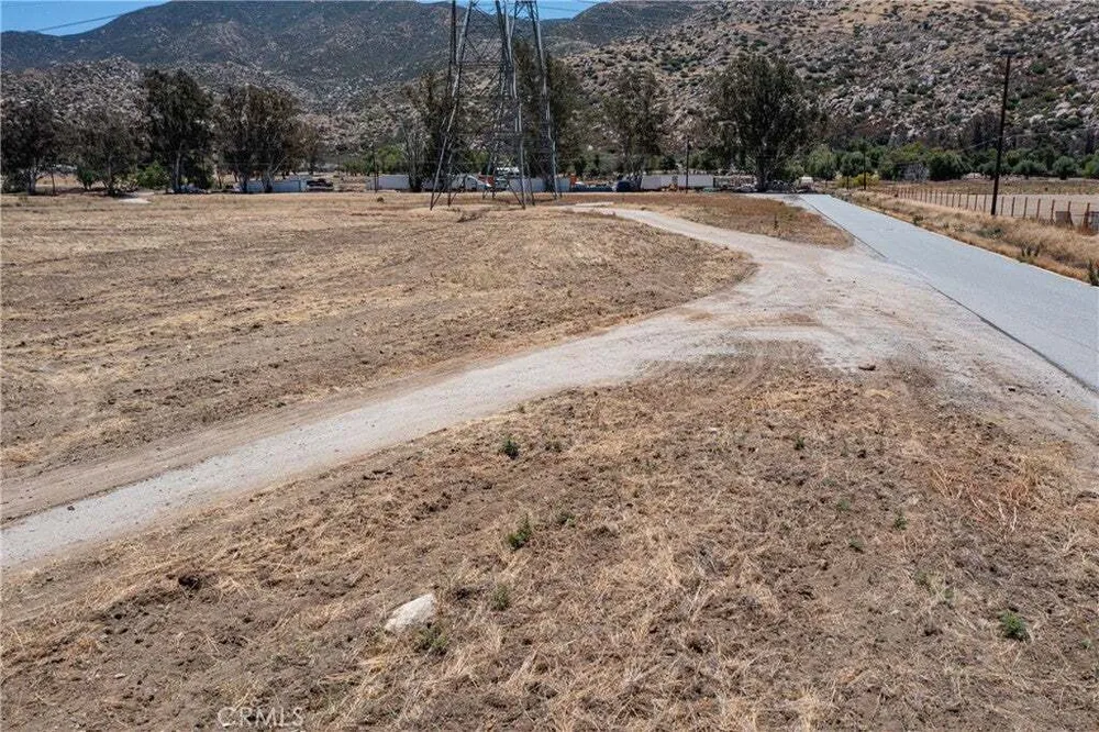 S Hathaway St, Banning, CA 92220