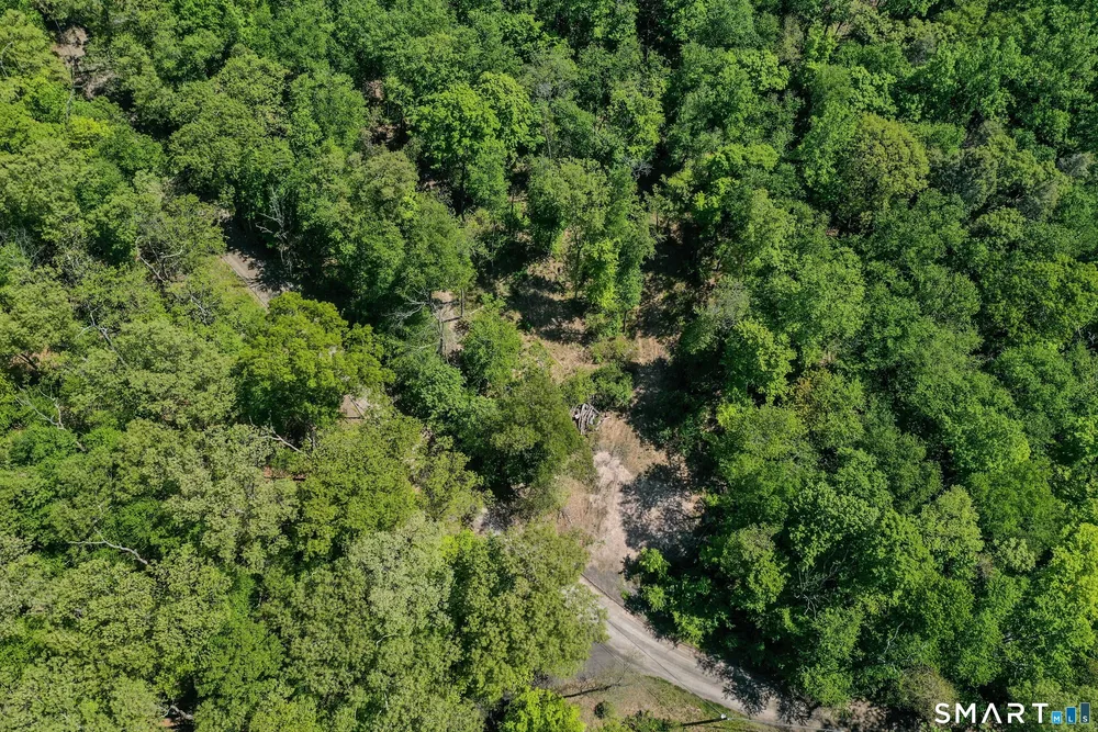 47 Stagecoach Run Dr, Cobalt, CT 06414