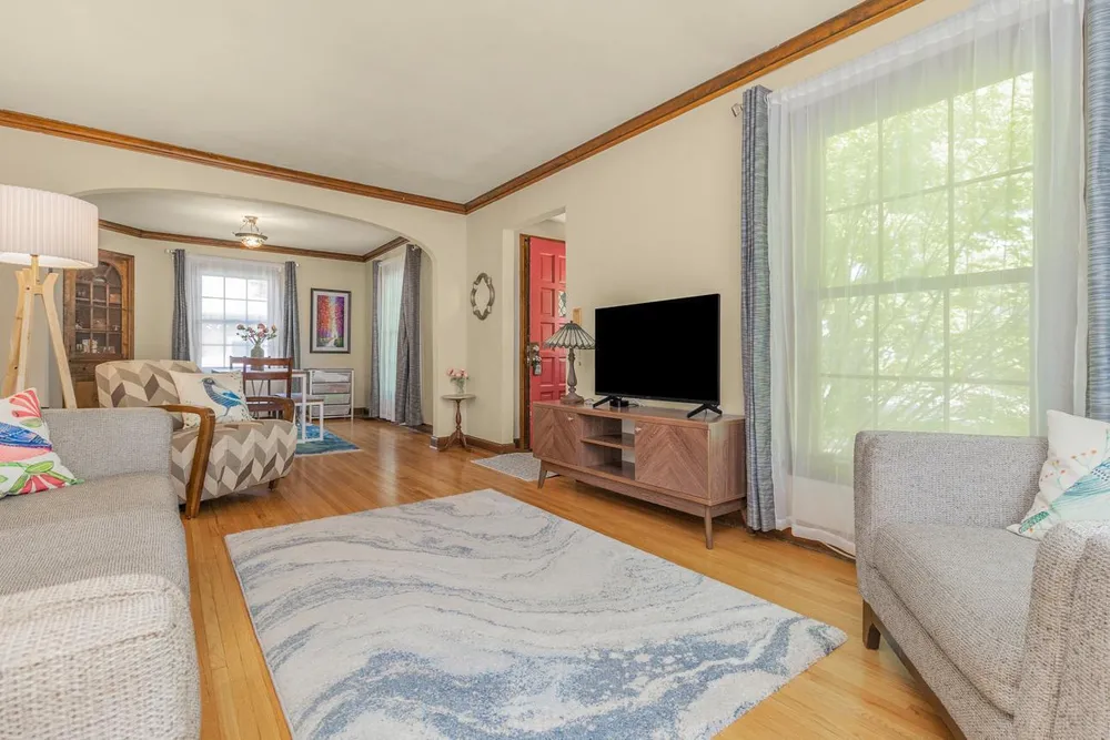 1101 Humboldt Ave, West St Paul, MN 55118