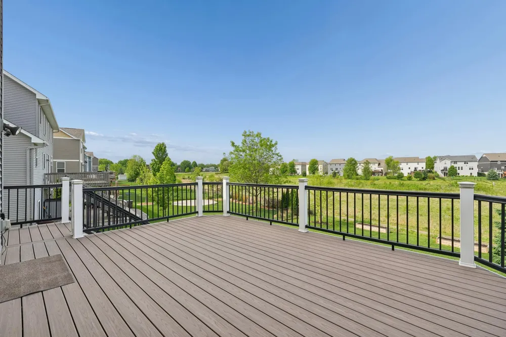 6730 Joliet Ave S, Cottage Grove, MN 55016