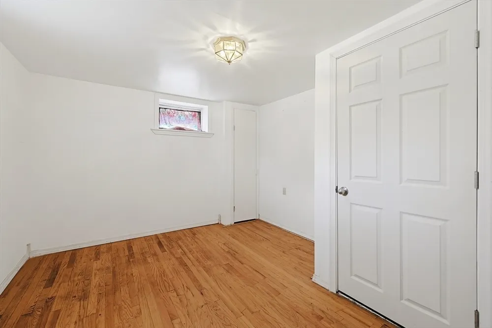 15 Becket St, Quincy, MA 02171