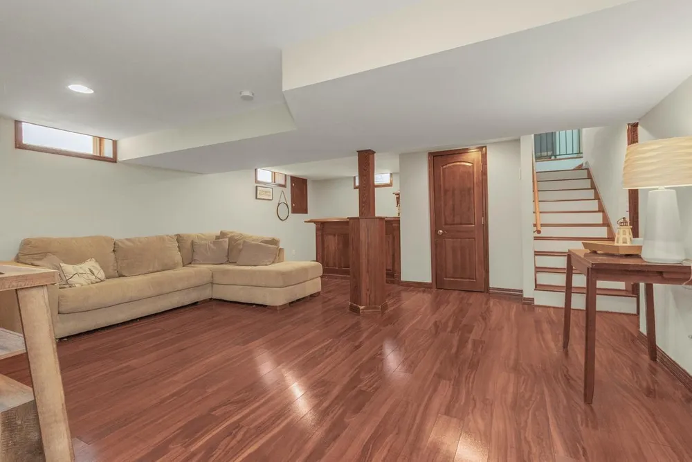 1101 Humboldt Ave, West St Paul, MN 55118