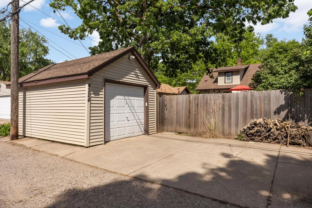 4224 45th Ave S, Minneapolis, MN 55406