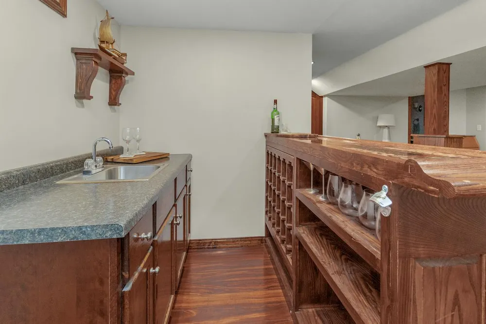 1101 Humboldt Ave, West St Paul, MN 55118