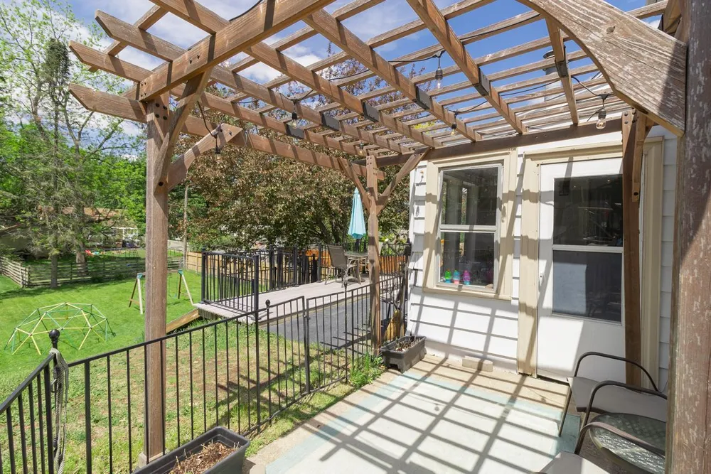 1101 Humboldt Ave, West St Paul, MN 55118