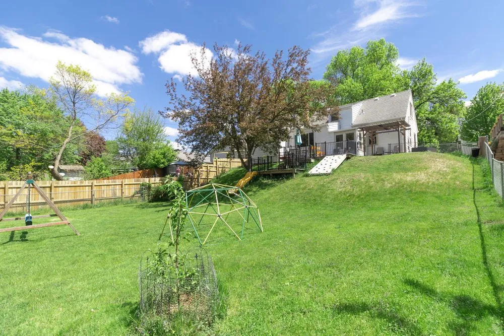 1101 Humboldt Ave, West St Paul, MN 55118