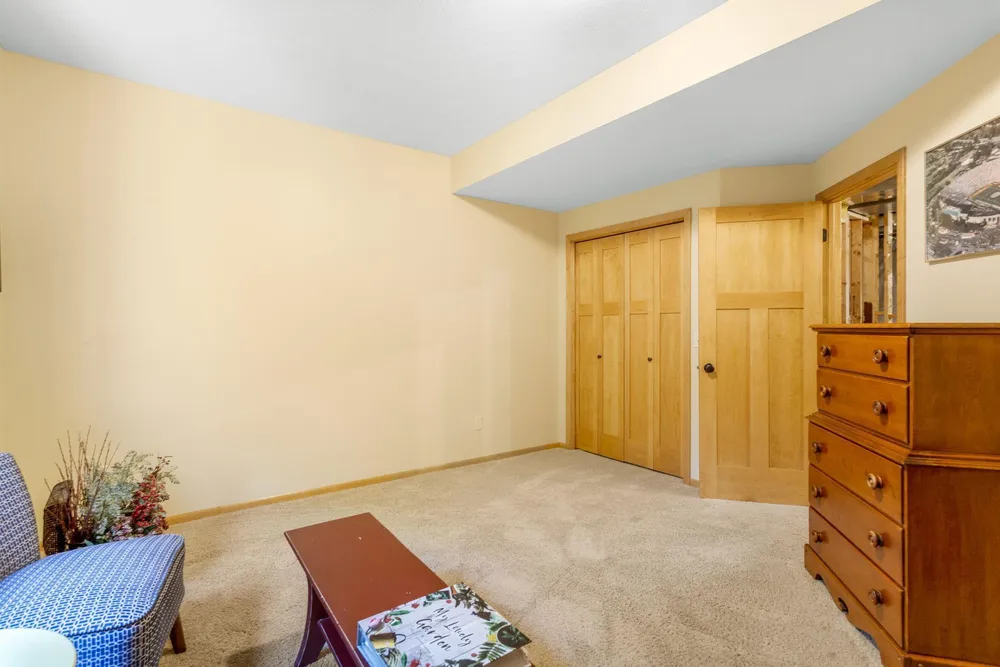 2314 Fieldstone Curve, Woodbury, MN 55129